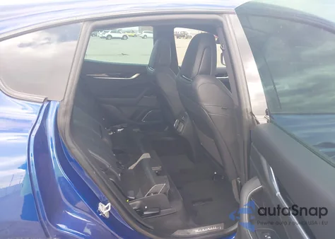 2021 Maserati Levante S Gransport из США, поврежденный, VIN ZN661YUSXMX363676